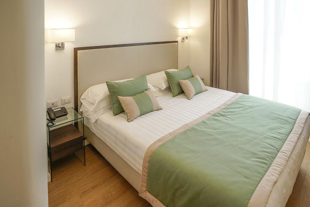 Les Diamants Spanish Steps Suite Roma Exterior foto